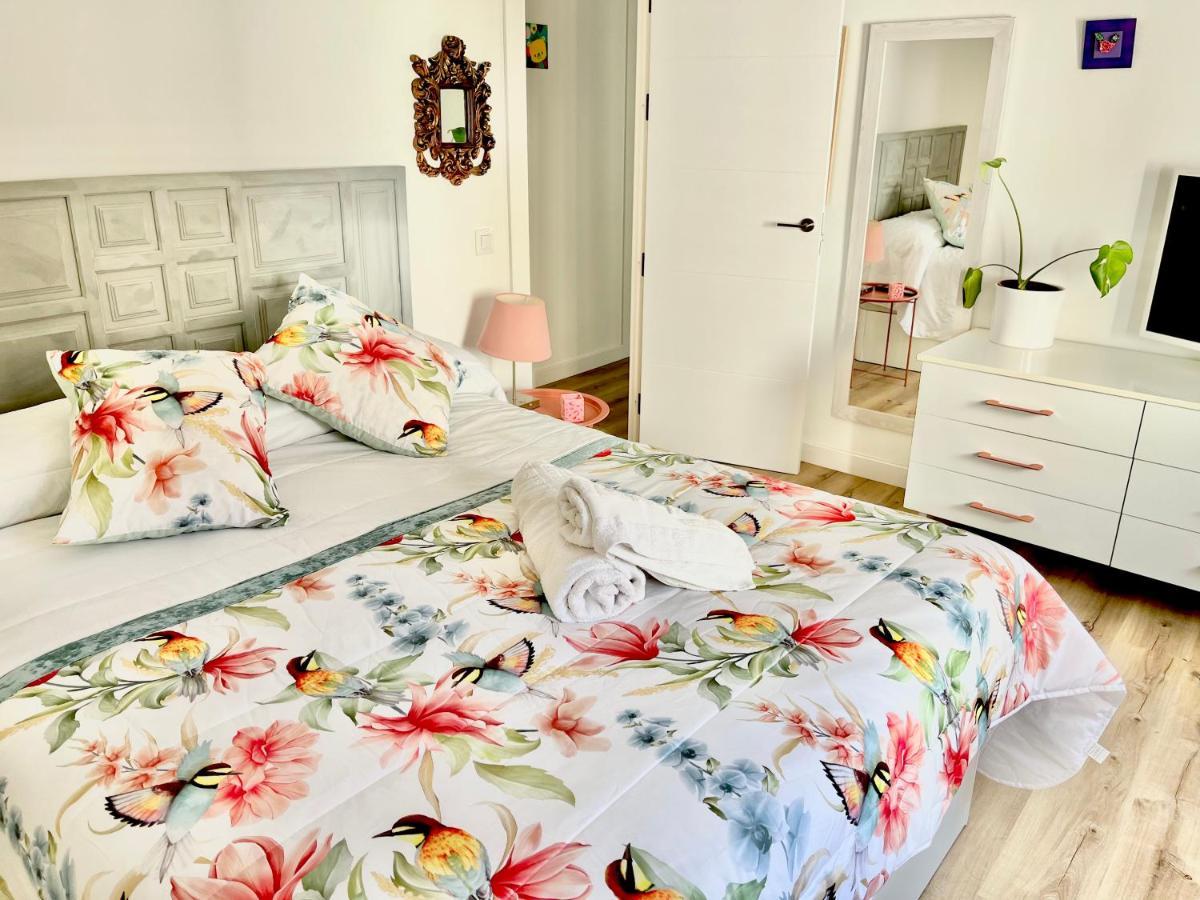 In Love Zamora Apartment Bagian luar foto